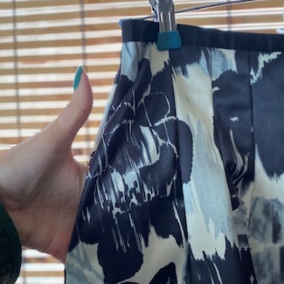 The Limited Floral Satin Skirt - Picture 5 of 9